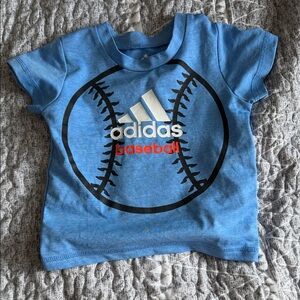 🐥3 for $15🐥 adidas Blue Baseball Graphic Tee for Kids